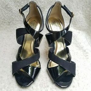Ted Baker Albace Black Patent Leather Suede Gold Strappy Stilleto Heels  Sz 8